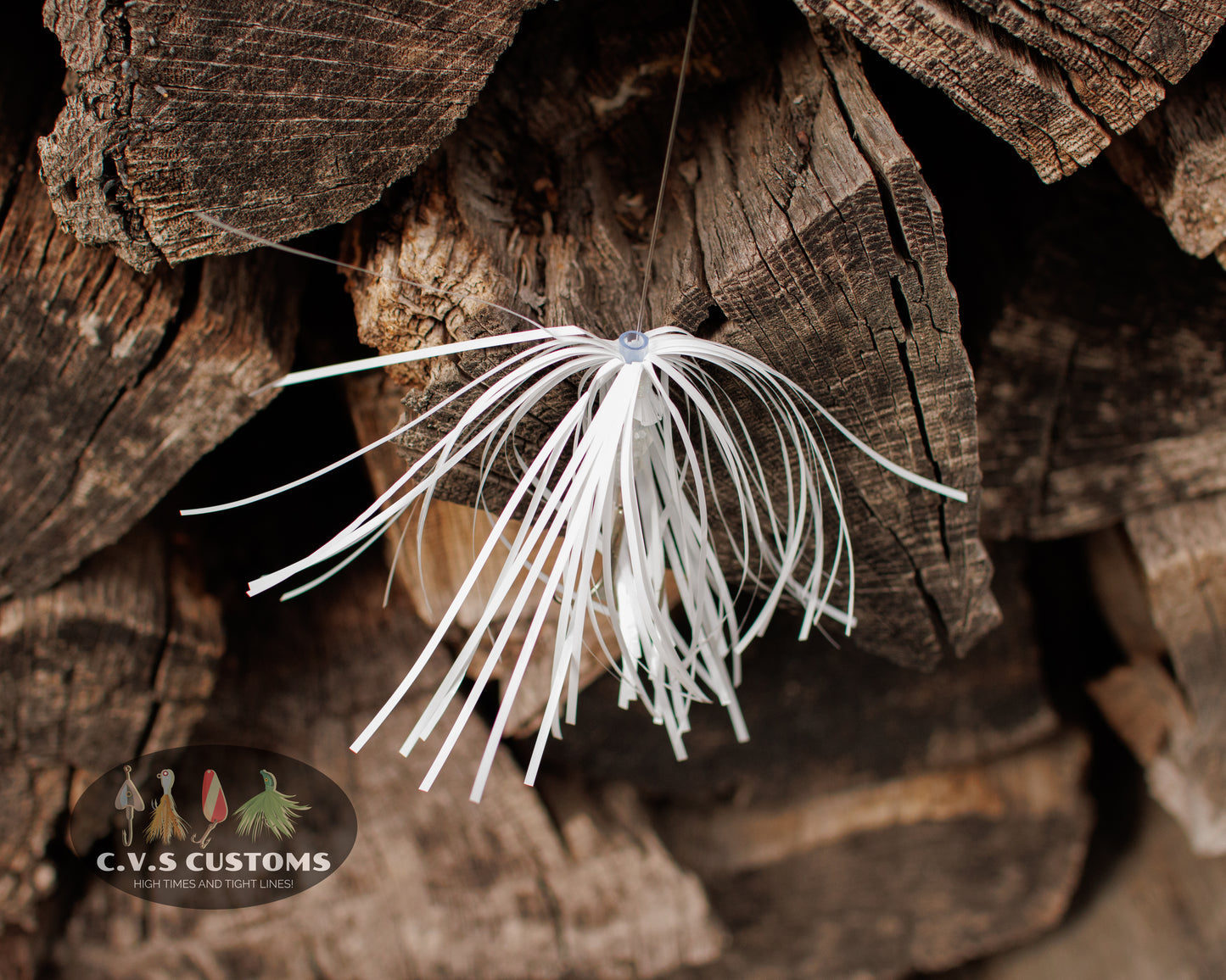 C.V.S Customs Salmon Fly Pearly White 18" Leader