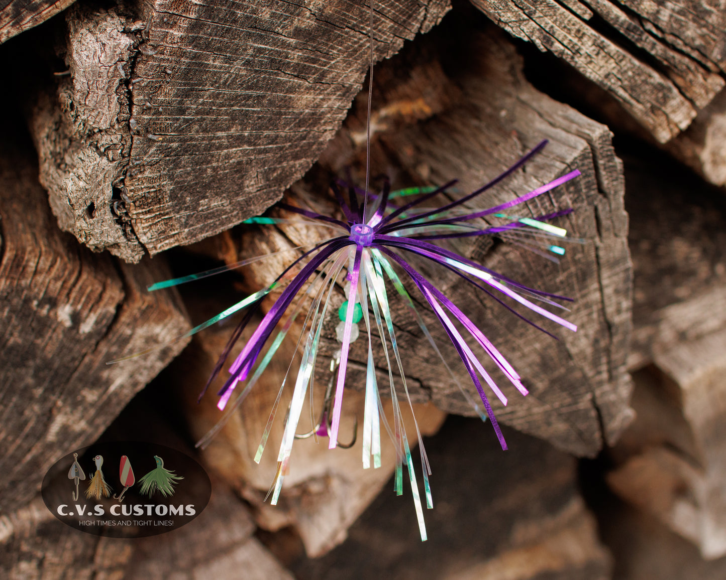 C.V.S Customs Salmon Fly Pearly White and Purple 18" Leader